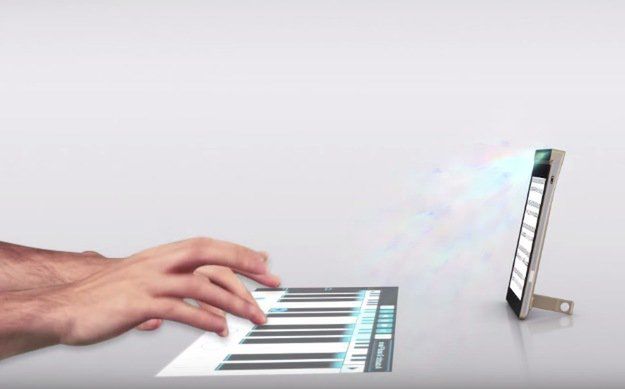 Smartfon i laserowy projektor w jednym