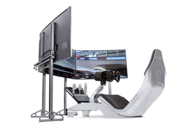 Playseat w portfolio Impaktu