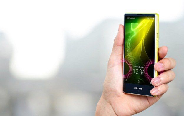 Aquos Compact SH-02H – udany smartfon marki Sharp