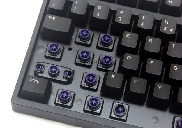 NovaTouch TKL - klawiatura z przełącznikami hybrydowymi