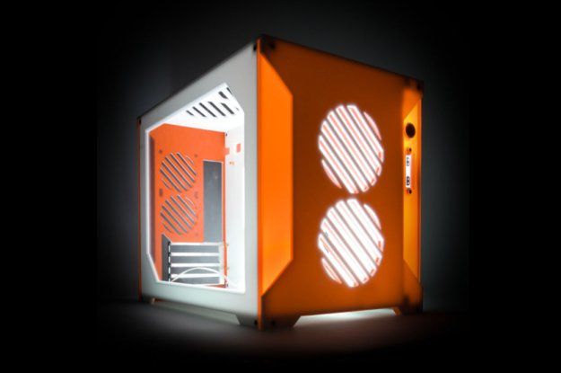 Obudowy Parvum Systems wchodzą do Polski