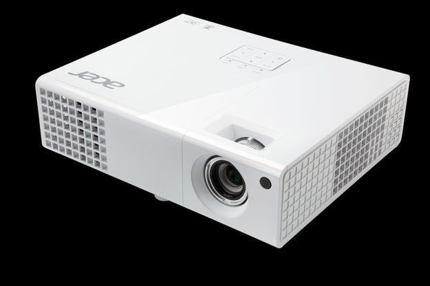 Piłkarskie mistrzostwa z projektorami Acer