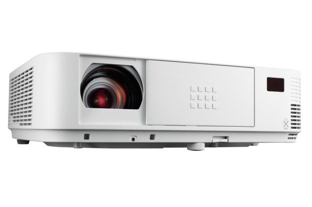 Projektory NEC z serii M2 dla edukacji i biznesu