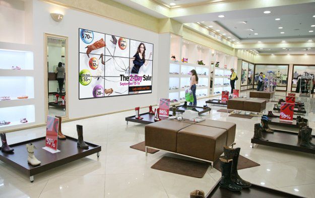 Ultracienka ramka w ścianach wideo Panasonic