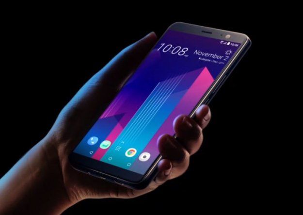 HTC wprowadza na rynek phablet 18:9 - model U11+