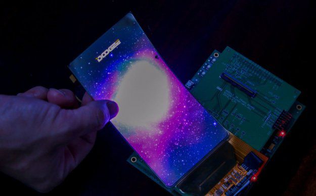 Smartfon Doogee z elastycznym ekranem?