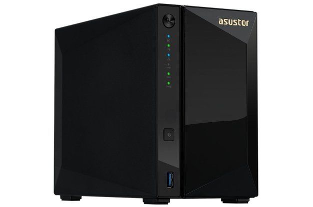 Beznarzędziowe kieszenie w NAS-ach Asustor