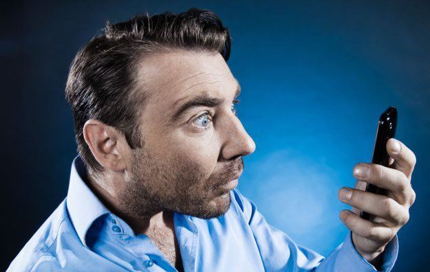 Dzwonią do Ciebie z Wyspy Wniebowstąpienia? Nie oddzwaniaj!