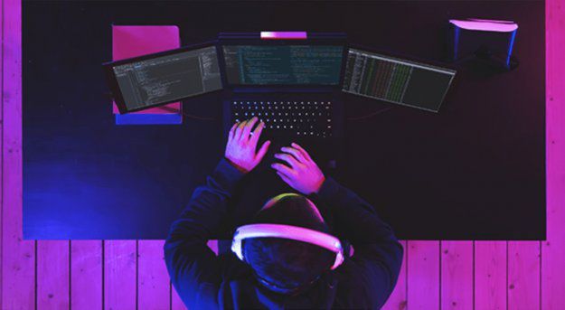 Trio sprawi, że laptop będzie miał trzy ekrany