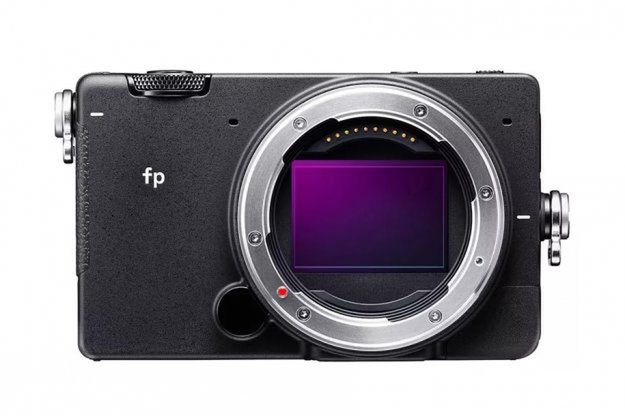 Sigma fp - najmniejszy pełnoklatkowiec na świecie