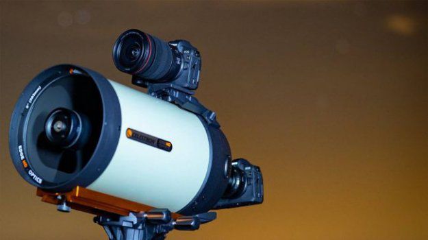 Bezlusterkowiec do astrofotografii? Tak! Oto Canon EOS Ra