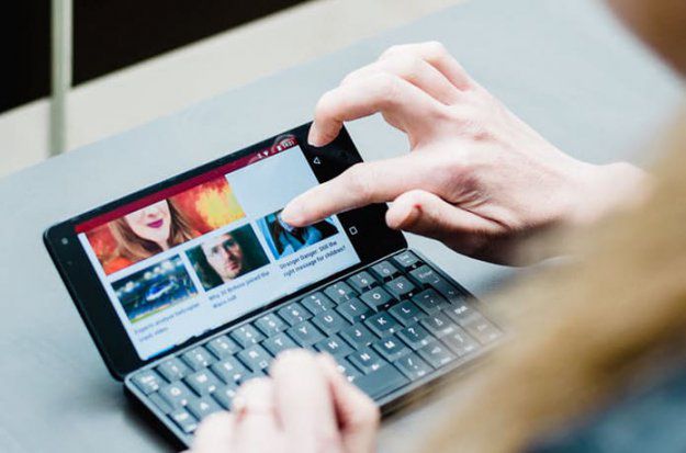 Cosmo Communicator to współczesny komputer PDA