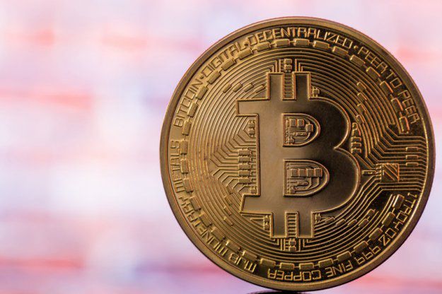 Lawinowy spadek bitcoina. Gdzie jest granica?