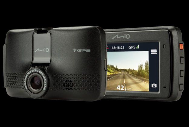 Wideorejestratory MiVue 731 i MiVue 733 w Polsce