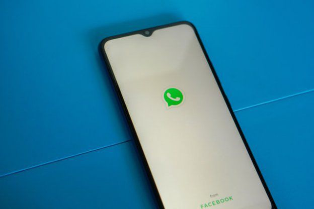 WhatsApp umożliwi importowanie czatów między Androidem i iOS-em?