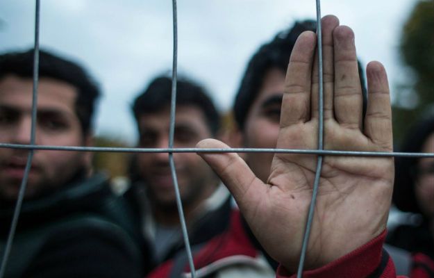 MSWiA weryfikuje pierwszą grupę uchodźców, którzy mają trafić do Polski