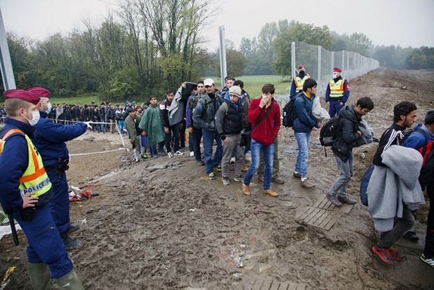 Tysiąc migrantów na granicy chorwacko-słoweńskiej