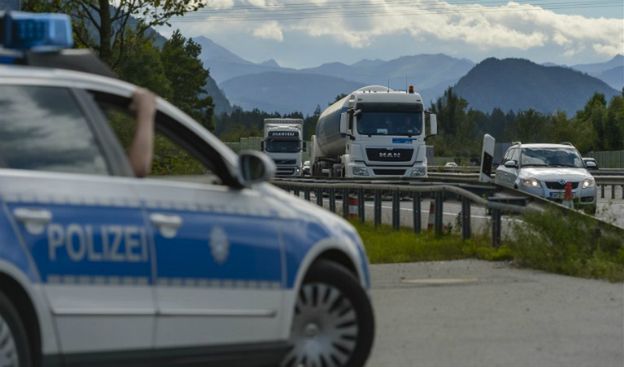 Niemiecka policja chce płotu na granicy państwa. "Nasz wewnętrzny ład jest zagrożony"