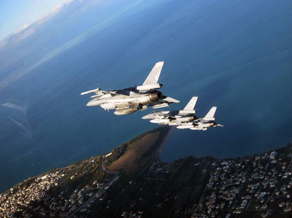 Polskie F-16 dostaną "kły". Armia wzmocni siłę ognia myśliwców