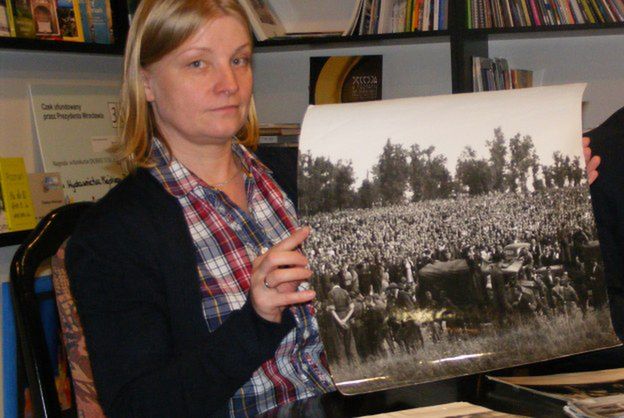 Nieznane wcześniej zdjęcia Poznania - widać na nich zniszczenia wojenne, ofiary i miejsca kaźni