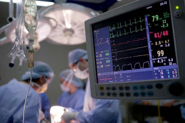 Apel lekarzy po śmierci anestezjolog w Białogardzie: zbyt mała liczba pracowników ochrony zdrowia zagraża bezpieczeństwu zdrowotnemu Polaków