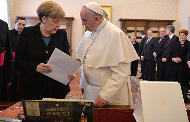 Papież Franciszek przyjął na audiencji kanclerz Angelę Merkel