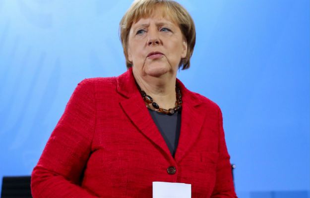 Angela Merkel: potrzeba narodowego wysiłku, by deportować część migrantów. To nie podlega dyskusji