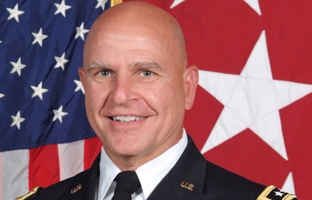 Gen. McMaster zastąpi Michaela Flynna