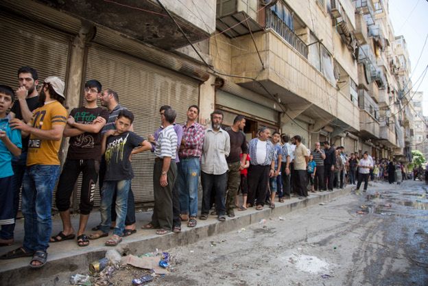 Syryjska armia odcięła drogę do rebelianckich dzielnic Aleppo. Nawet 300 tys. cywilów może być bez pomocy