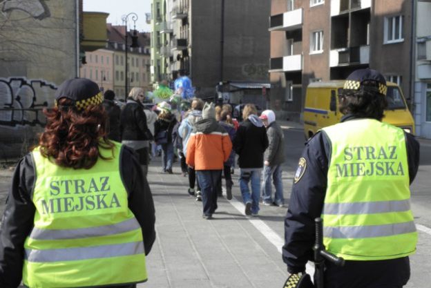 Referendum ws. rozwiązania straży miejskiej w Chojnicach - niewiążące. Zabrakło tysiąca głosów