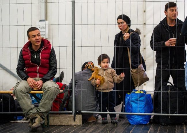 Austria odsyła tysiące migrantów