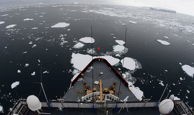 Lodołamacze kluczem w arktycznej rozgrywce. "FP": USA zostają w tyle