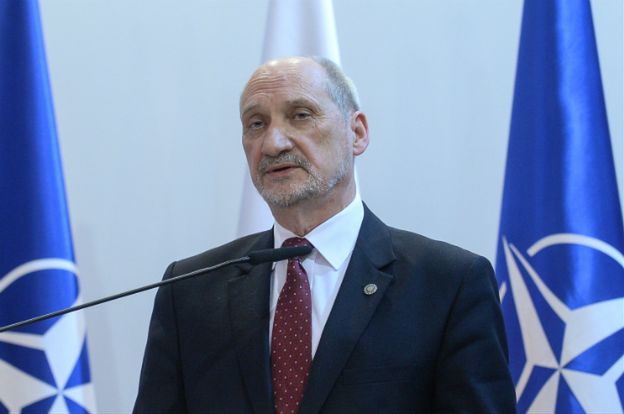 Antoni Macierewicz atakuje Stany Zjednoczone: chcą nas uczyć demokracji