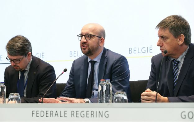 Premier Belgii jeszcze w weekend ostrzegał przed możliwymi zamachami. Amerykański urzędnik: Belgowie wciąż nie mają przewagi nad terrorystami