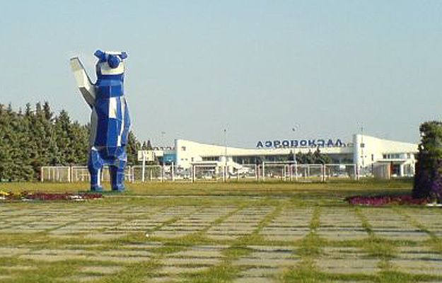 Port lotniczy w Rostowie nad Donem ewakuowany po znalezieniu podejrzanego pakunku