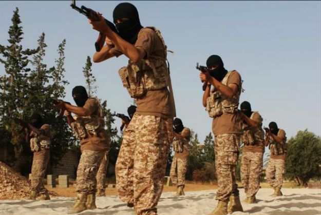Antyterrorysta: w Europie jest 60-80 ukrytych bojowników IS