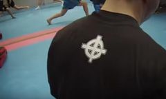 Nacjonaliści zorganizowali walki w klatce w sali poznańskiej szkoły bez zgody dyrekcji