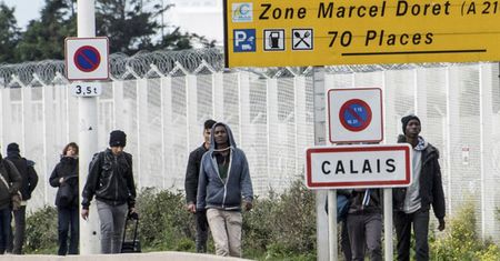 "Dżungla" w Calais zlikwidowana. Rozrasta się nowe obozowisko