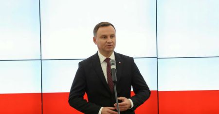 Byli opozycjoniści odpowiadają sygnatariuszom listu do prezydenta Dudy