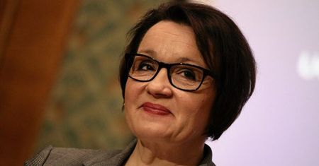 Anna Zalewska: zamiast referendum lepiej kupić tablice multimedialne do szkół