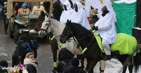 Postępowanie dyscyplinarne ws. przebrania funkcjonariuszy za anioły