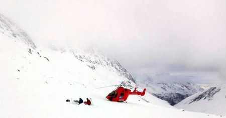 Tragedia w Austrii. Dwóch czeskich turystów zginęło pod lawiną