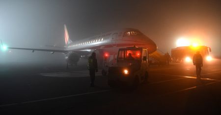 Podróż z Londynu w pytaniach i odpowiedziach - wyjaśnienia KPRM