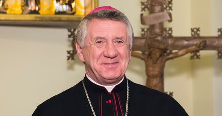 Polski arcybiskup uhonorowany wysokim odznaczeniem państwowym na Węgrzech