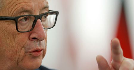 Mniejsze kary za ujawnienie afer w UE. Juncker nadal nie rozliczył się z LuxLeaks