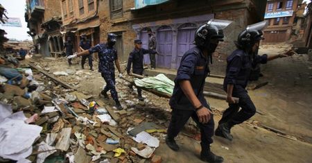 Polscy ratownicy w Nepalu. Duże zniszczenia i trudna sytuacja logistyczna