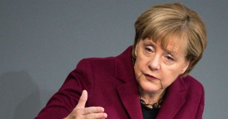 ARD: poparcie dla Merkel najniższe od 5 lat, antyislamiści zyskują