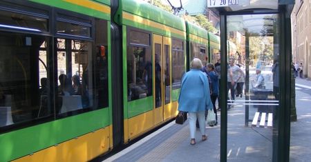Ile będzie kosztowała zmiana nazw przystanków MPK w Poznaniu, by "szanować uczucia religijne"?