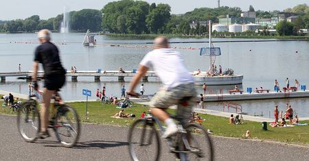 Radni zdziwieni i rozbawieni, że sami mają testować drogi rowerowe w Poznaniu