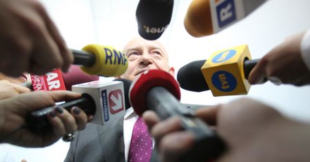 Leszek Miller: do sali kolumnowej trzeba było wejść siłą